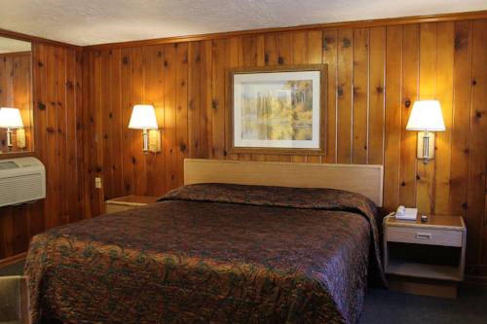 Western Star Inn 赖夫尔 外观 照片