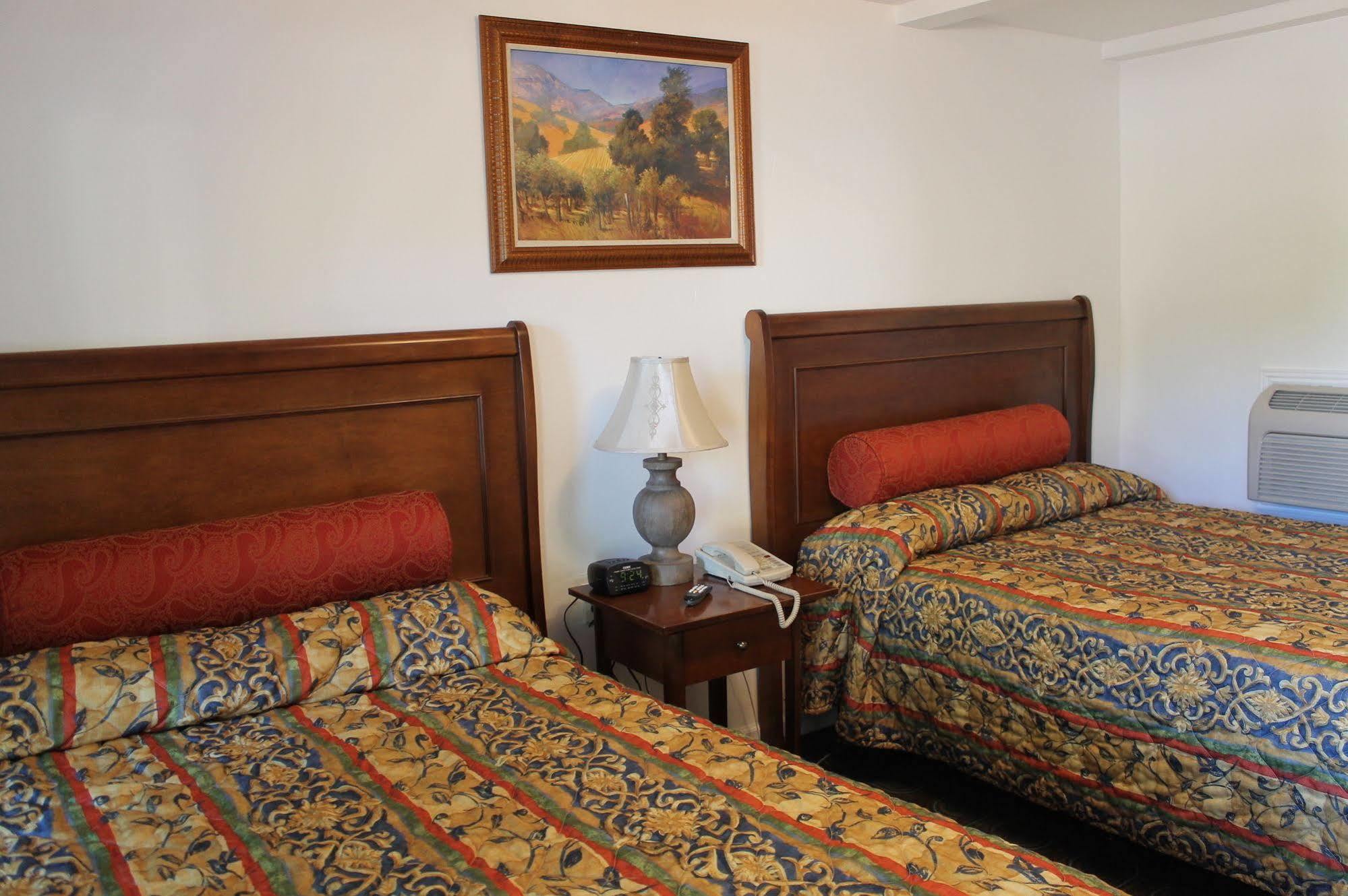 Western Star Inn 赖夫尔 外观 照片